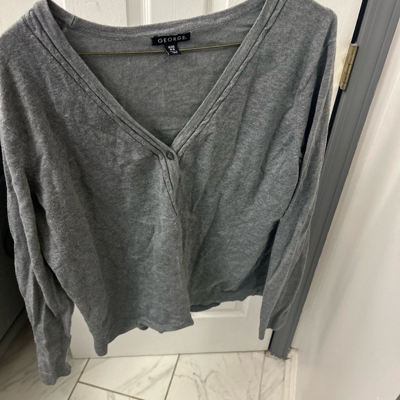NWOT GEORGE grey cardigan sweater. - Picture 1 of 10